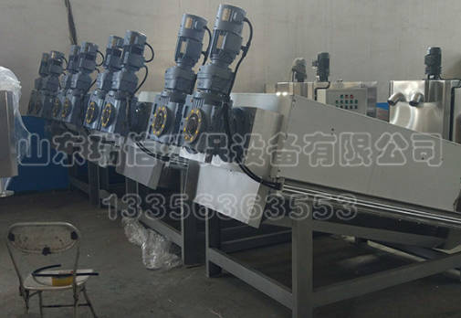 如何減少發生傳統污泥脫水機常見的問題?